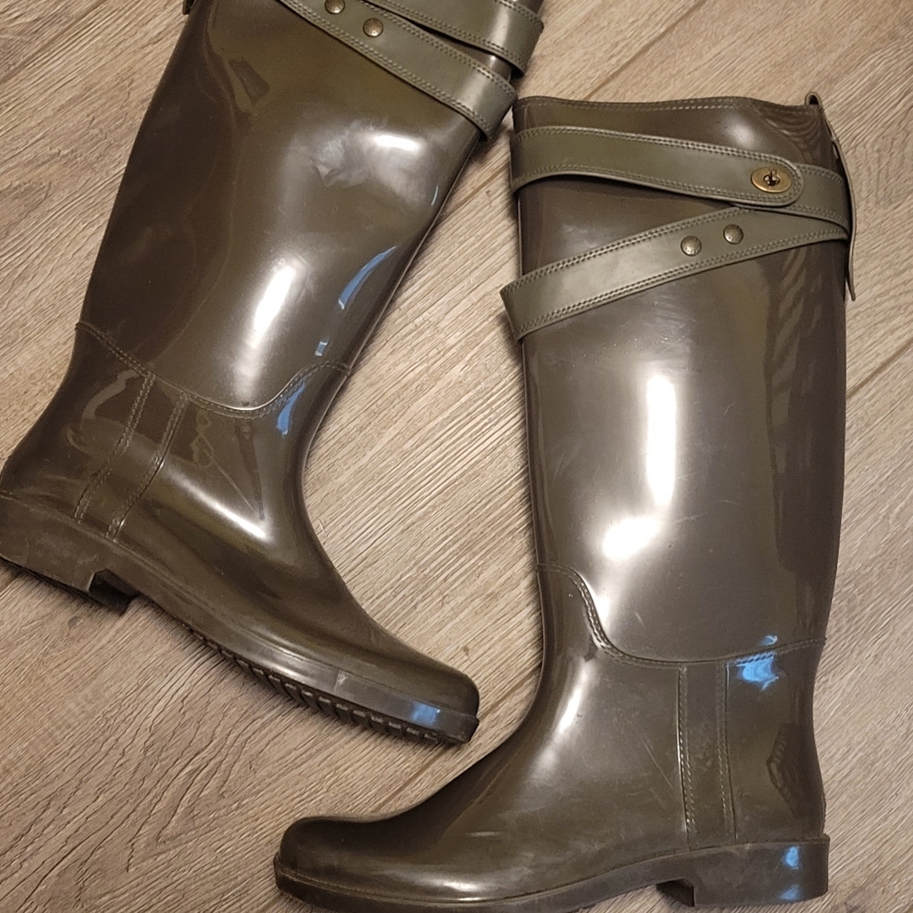 Coach Talia Tall Gray Knee High Waterproof Rubber Rain/Snow Boots Size 10